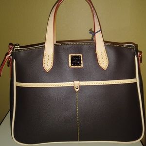 Dooney and Bourke tote